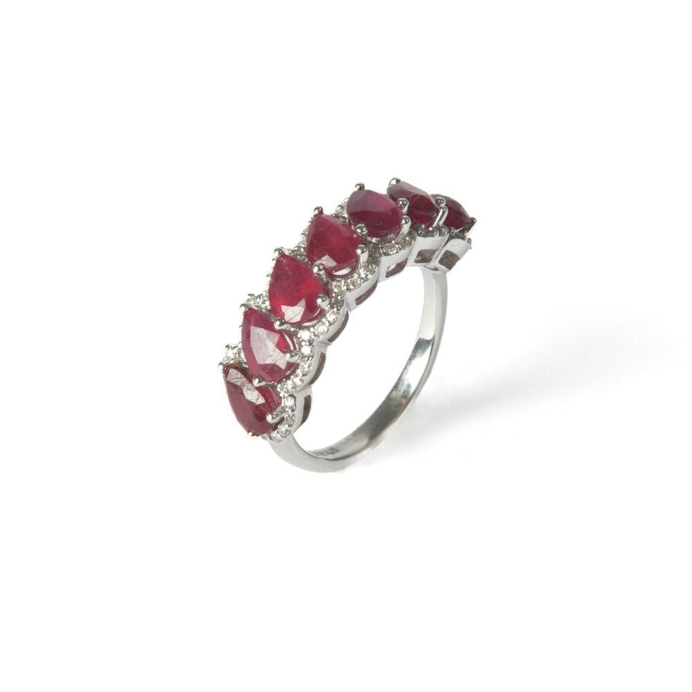 Churumbela diseño gota con rubí y diamantes