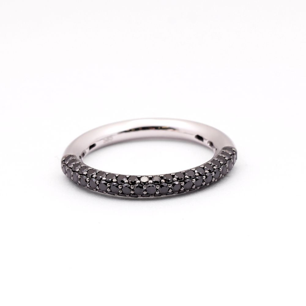 Churumbela estilo clásico con diamante negro