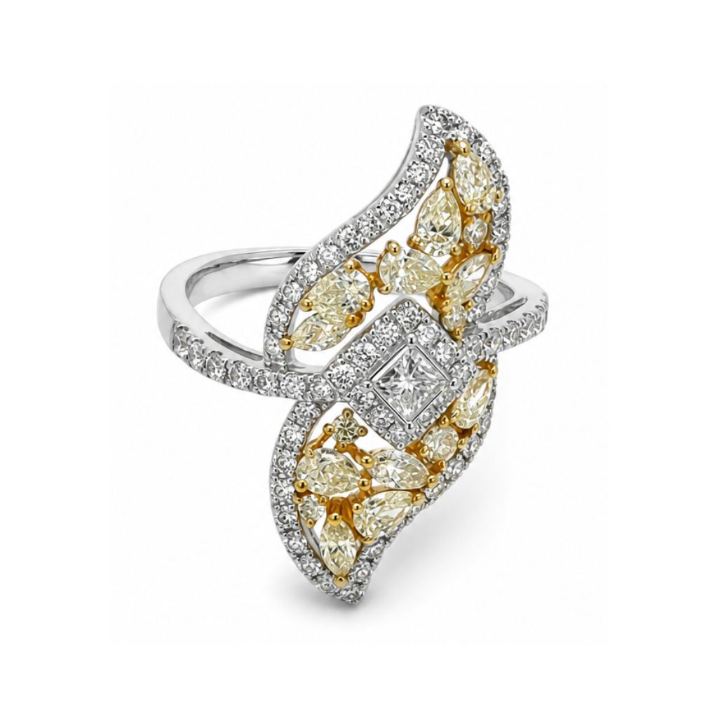 Anillo doble ala de diamantes