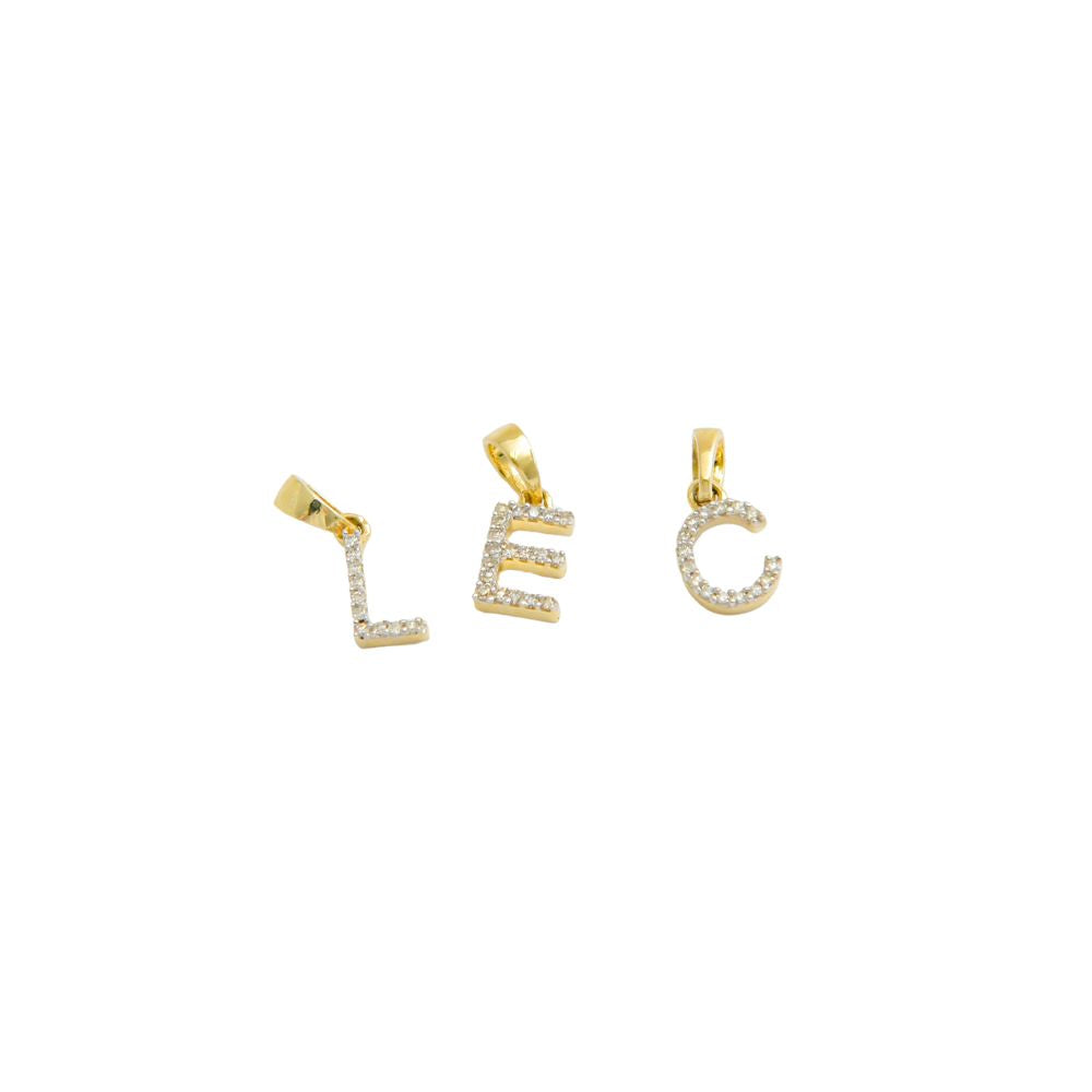 Dije de inicial petite con diamantes