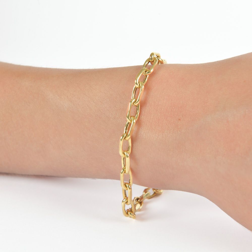 Brazalete con diseño de eslabones clip