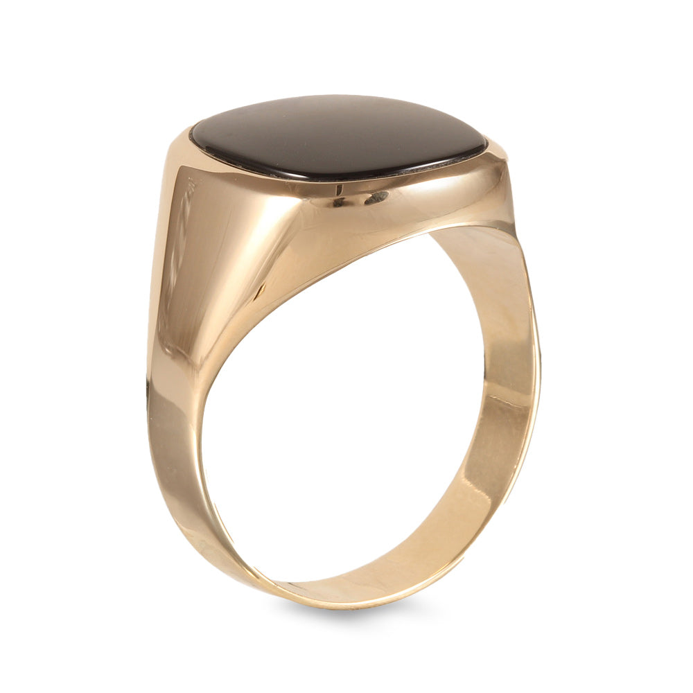 Anillo con diseño oval con cerámica negra