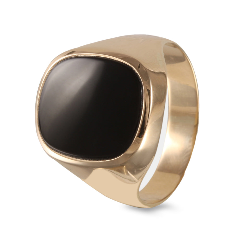 Anillo con diseño oval con cerámica negra