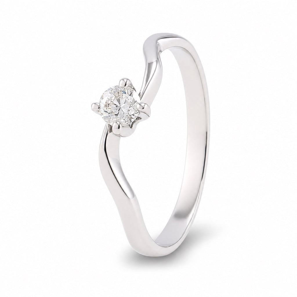 Anillo de compromiso solitario con diamante 0.18 ct