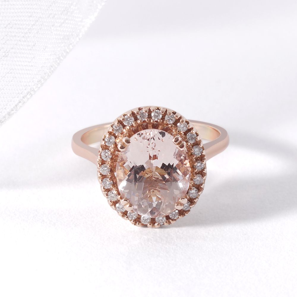 Anillo con morganita y diamantes laterales