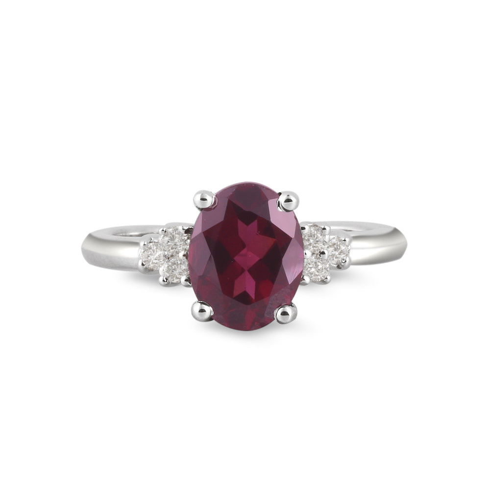 Anillo con rodolita y diamantes laterales