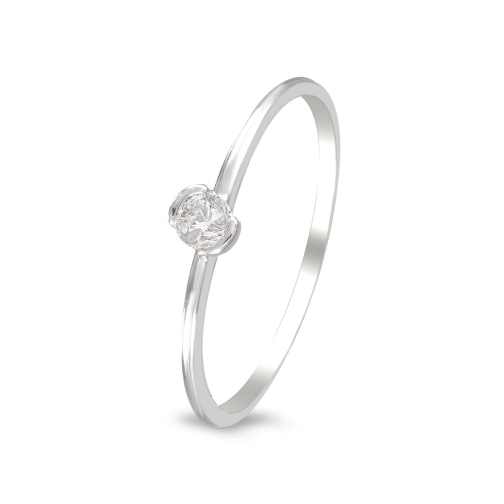 Anillo solitario estilo clásico con zirconia Swarovski