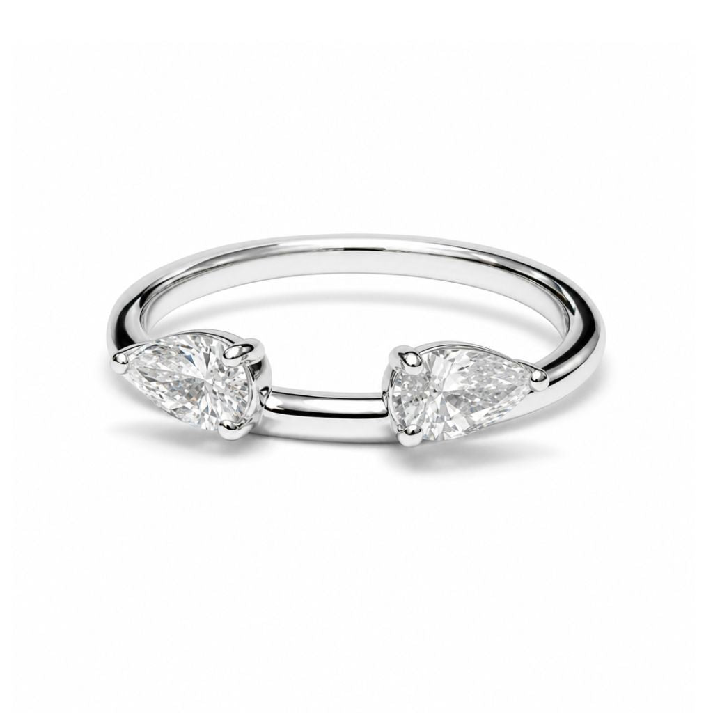 Anillo dúo de compromiso con diamante central lab-grown 1 ct y diamantes laterales