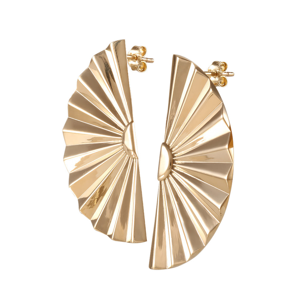 Aretes estilo largo con diseño de abanico