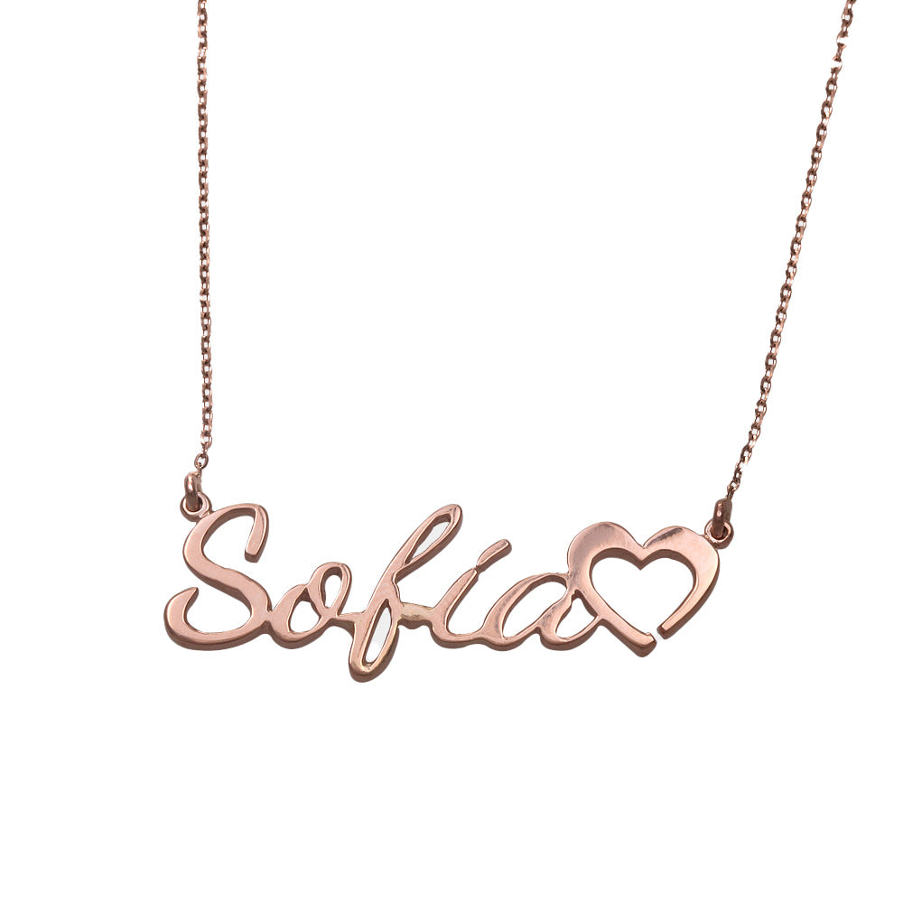 Gargantilla personalizada con nombre y corazón