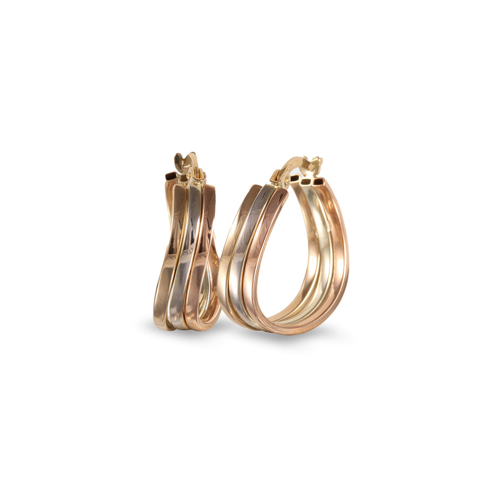Arracadas de tres aros con diseño de torsión
