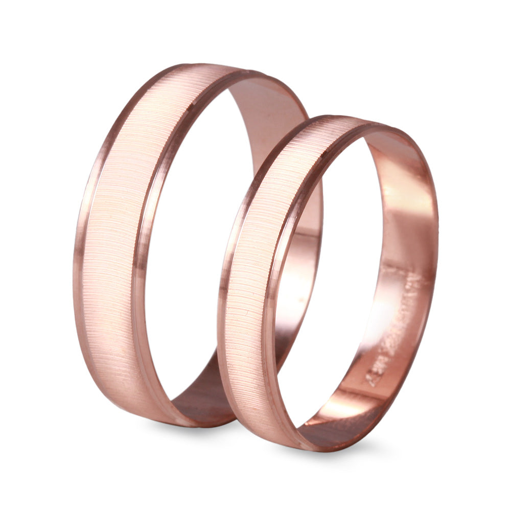 Argolla de matrimonio ligera diseño cepillada con bisel