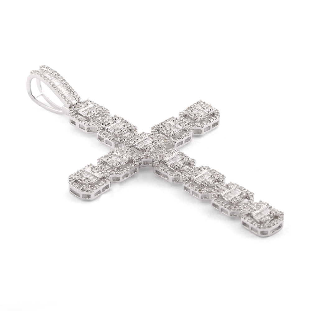 Dije diseño de Cruz con diamantes en oro blanco