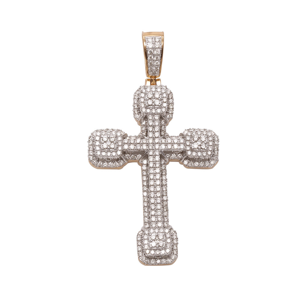 Cruz con diseño de detalles cuadrados pave con diamantes