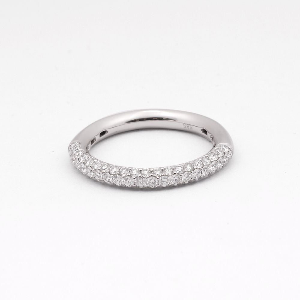 Churumbela estilo clásico con diamantes