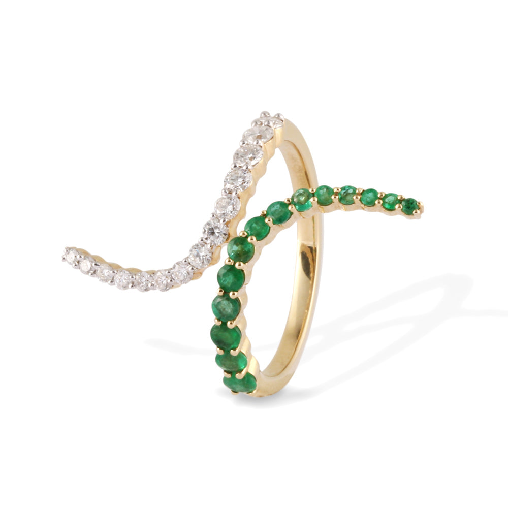 Anillo con esmeraldas y diamantes