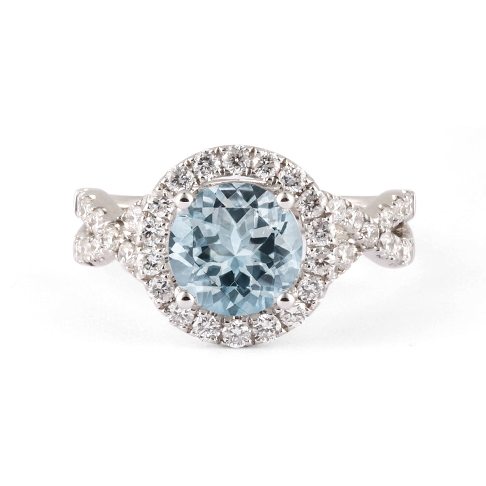 Anillo con aguamarina y diamantes