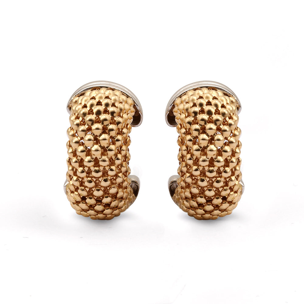 Aretes cortos con diseño mesh bicolor