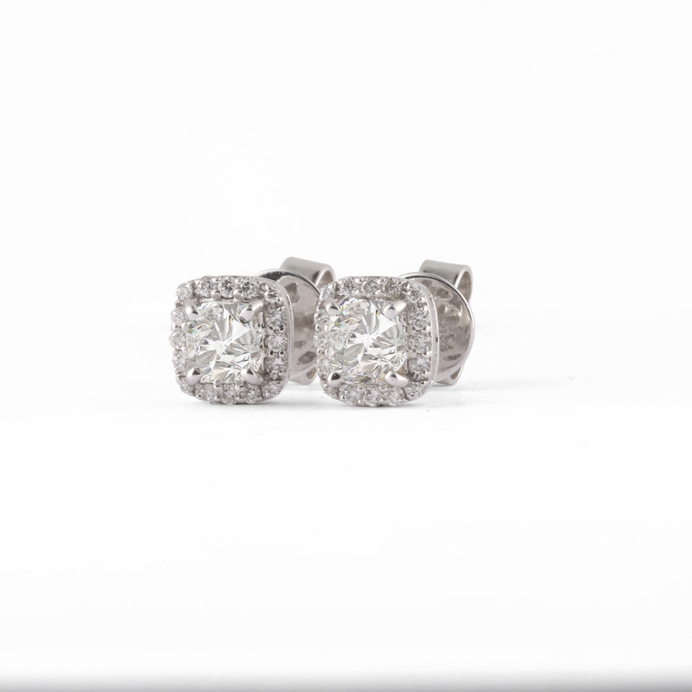 Aretes con diamante central corte princess