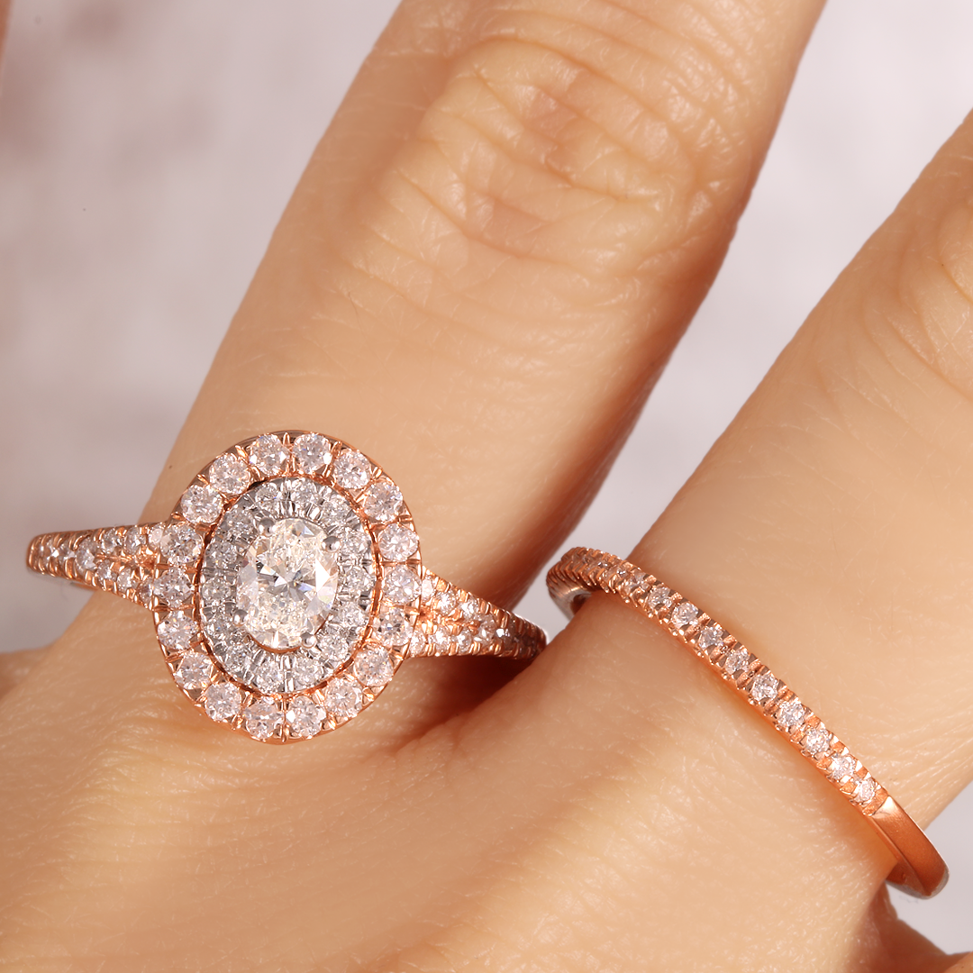 Duo anillo de compromiso y churumbela con diamantes 1.02 ct