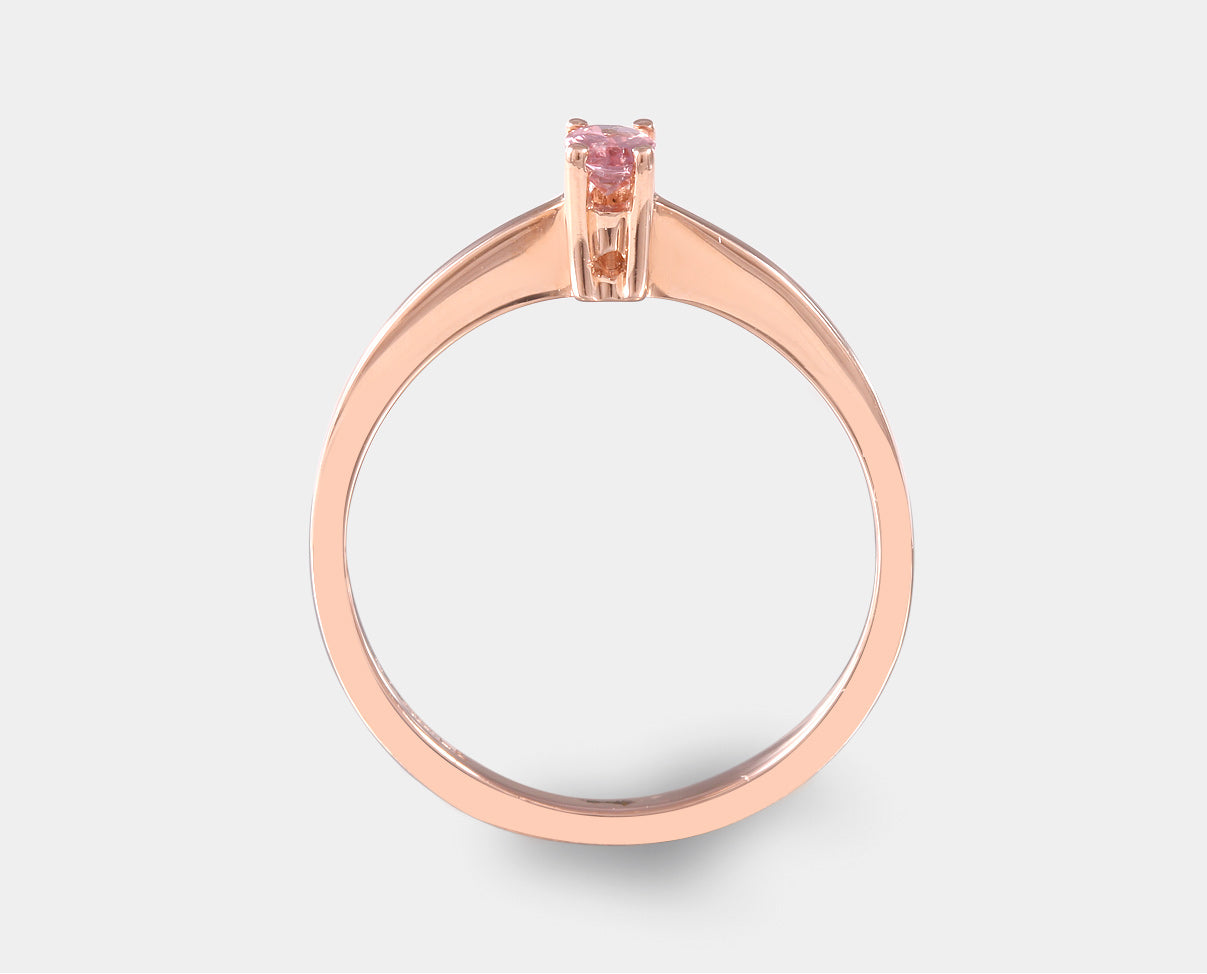 anillo oro rosa con turmalina rosa. anillos de compromiso