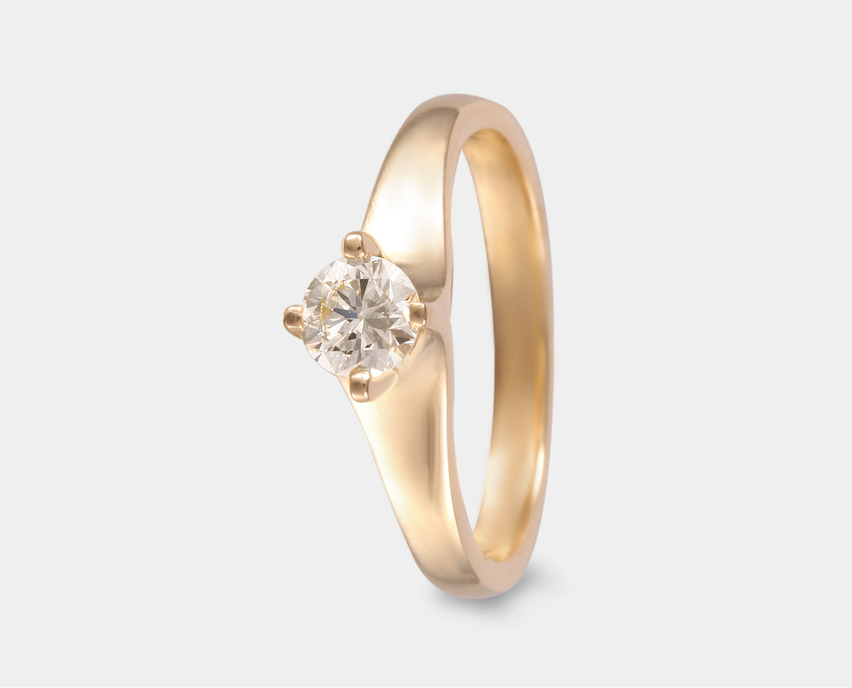 Anillo de compromiso solitario con diamante 0.40 ct