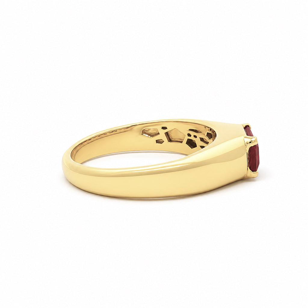 Anillo para hombre con rubí