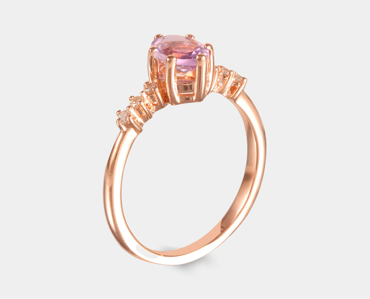 Anillo oro rosa 14k con Amatista corte oval y diamantes laterales. Anillo  de Compromiso con piedra natural.