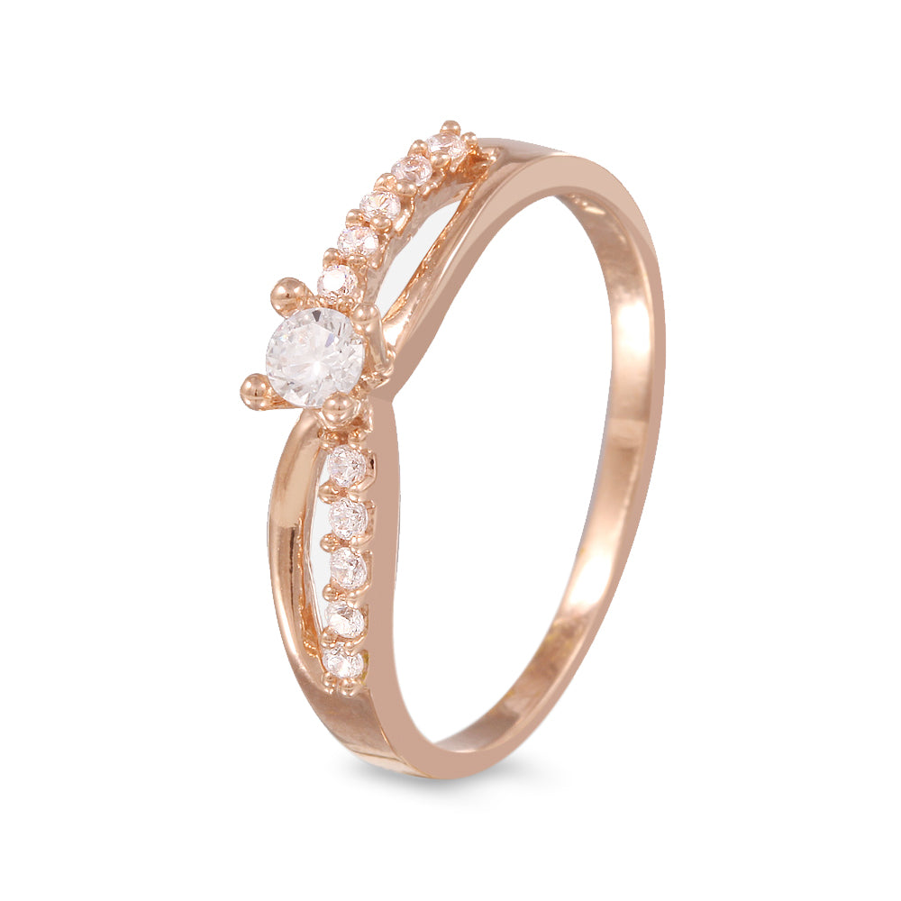 Anillo estilo con laterales con circonia