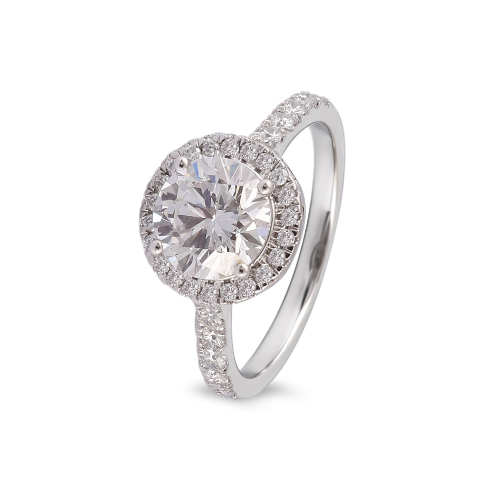 Anillo de compromiso con diamantes laterales lab-grown 2.05 ct