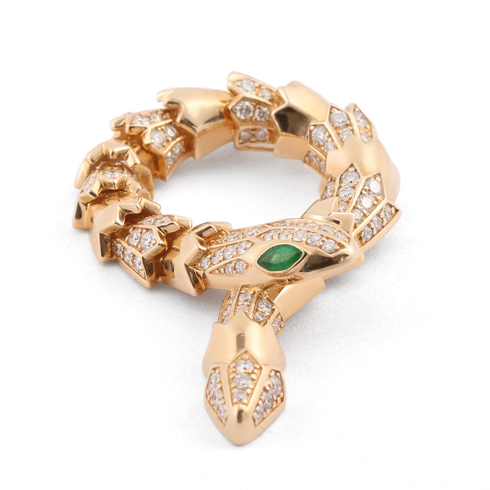 Dije de serpiente con diamantes y esmeralda en oro rosa