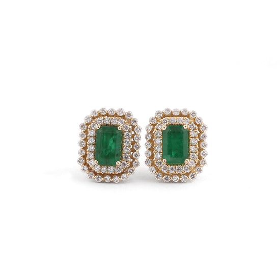 Aretes con esmeraldas y diamantes en oro amarillo