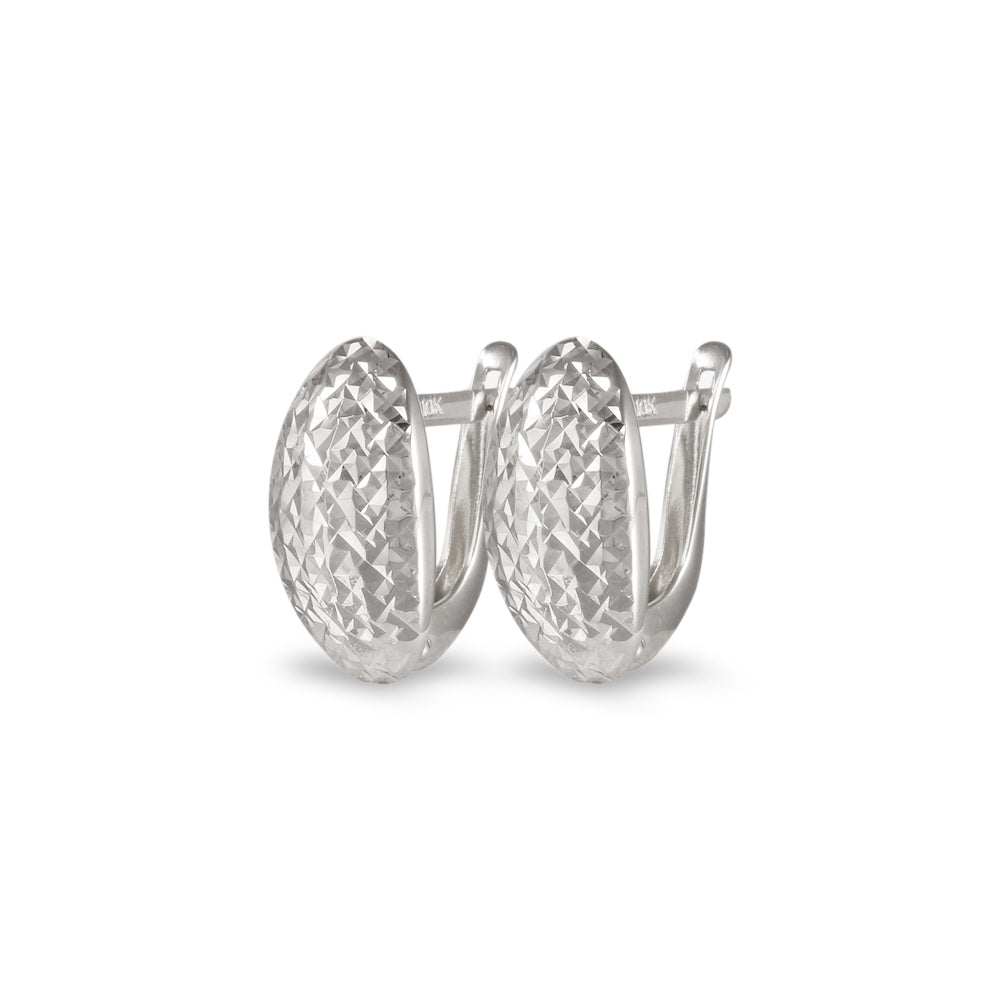 Aretes diseño oval diamantado