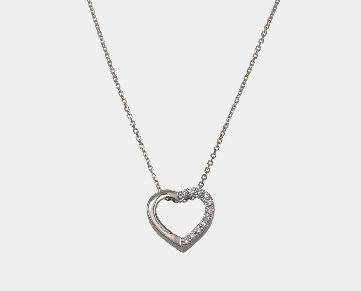 Cadena con dije corazón con diamante 0.04 ct