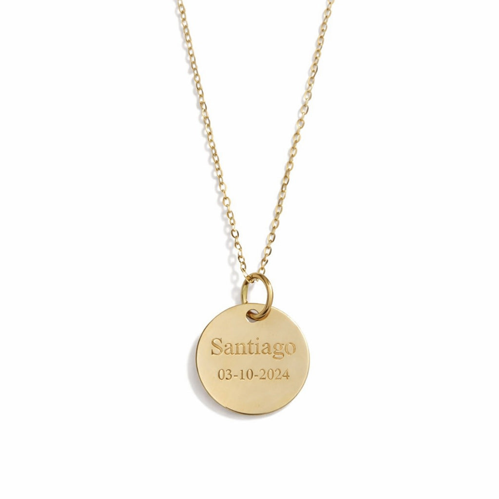 Gargantilla personalizada con dije grabado