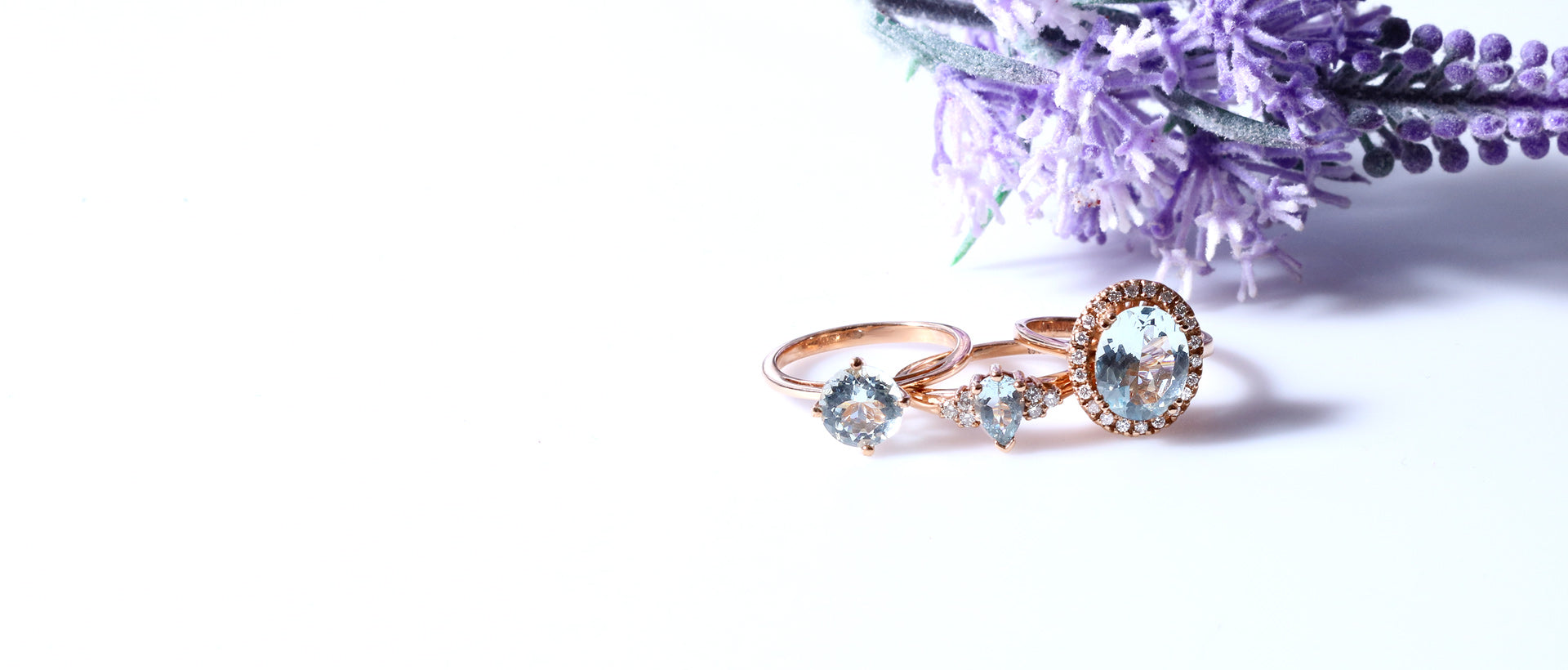 anillos de oro con aguamarina y diamantes