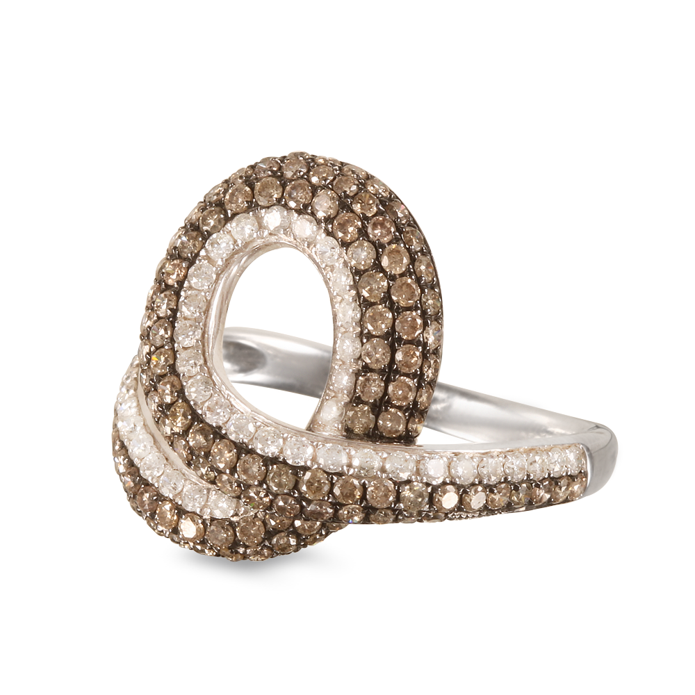 Anillo estilo entrelazado con diamante champagne