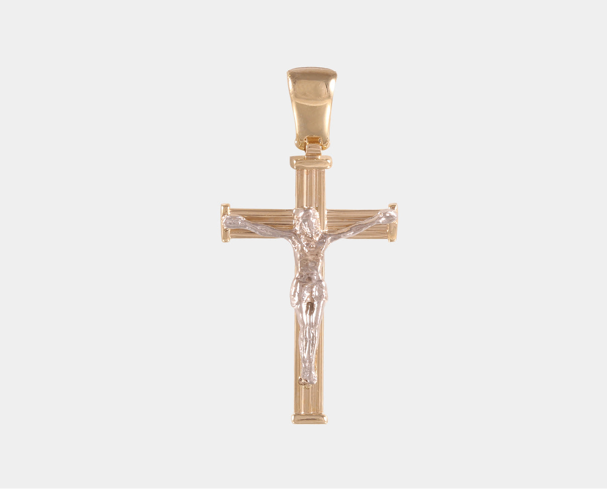 Cruz con Cristo oro combinado de 10 k. Joyería religiosa.