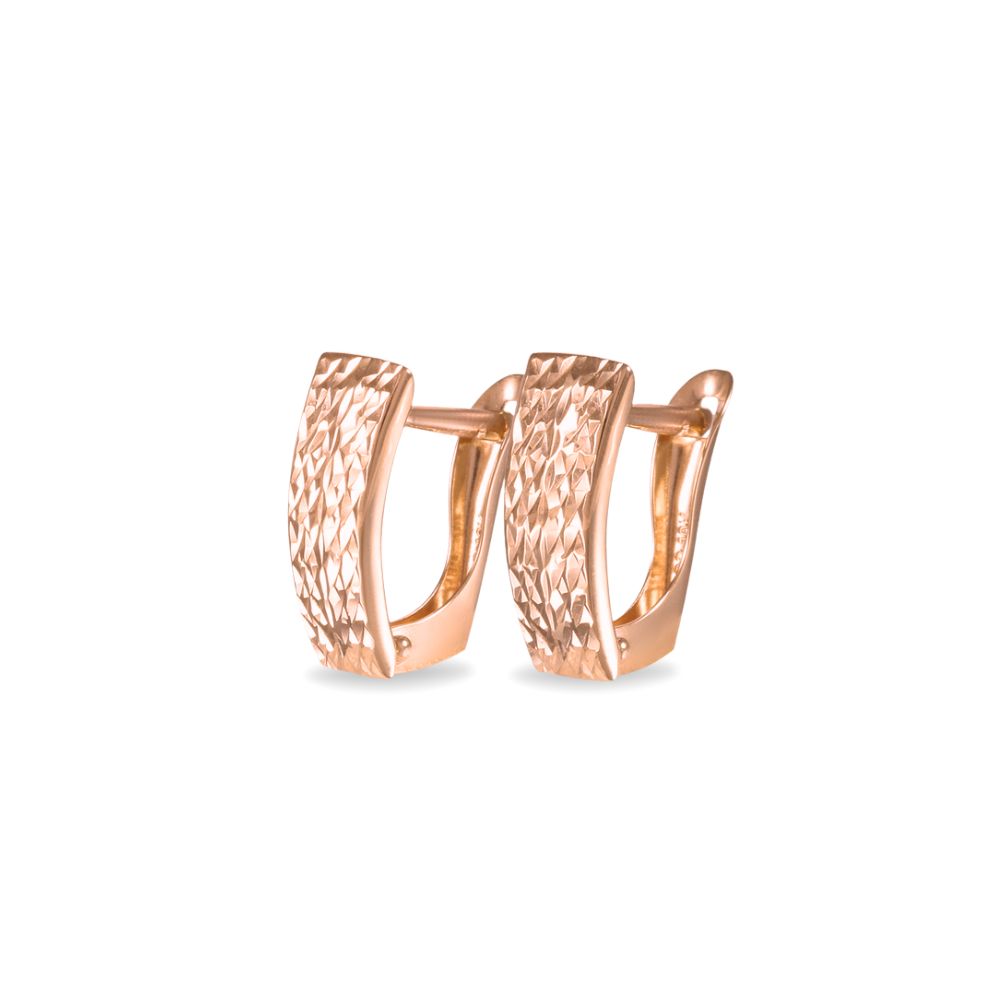 Aretes cortos diseño diamantado