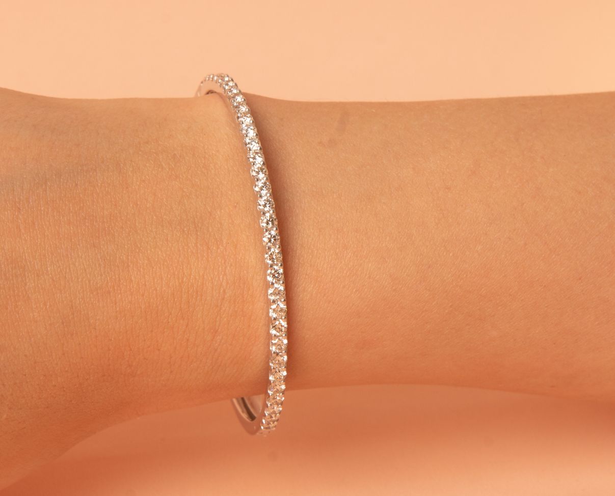 Brazalete con diamantes