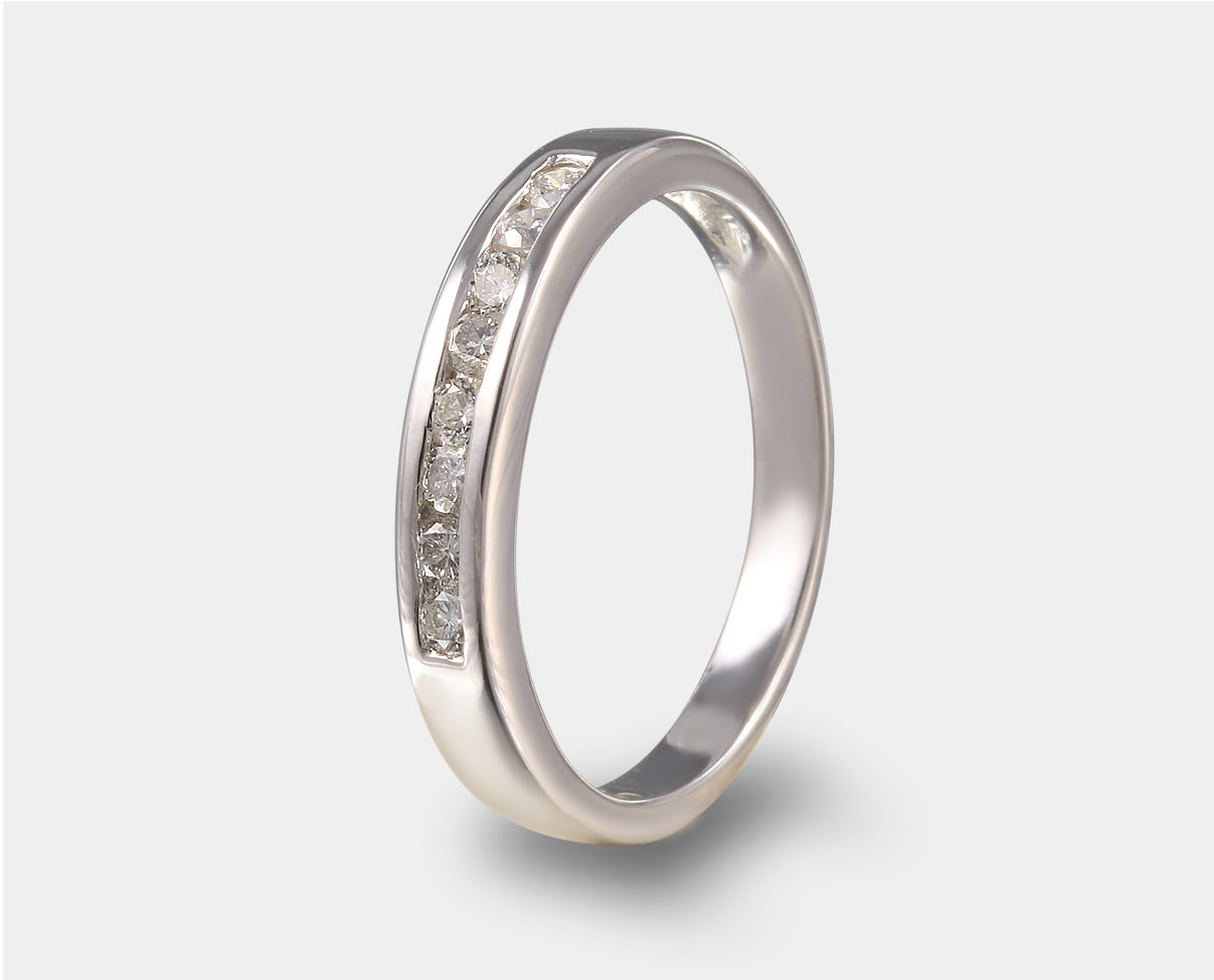 anillo churumbela con diamantes oro blanco
