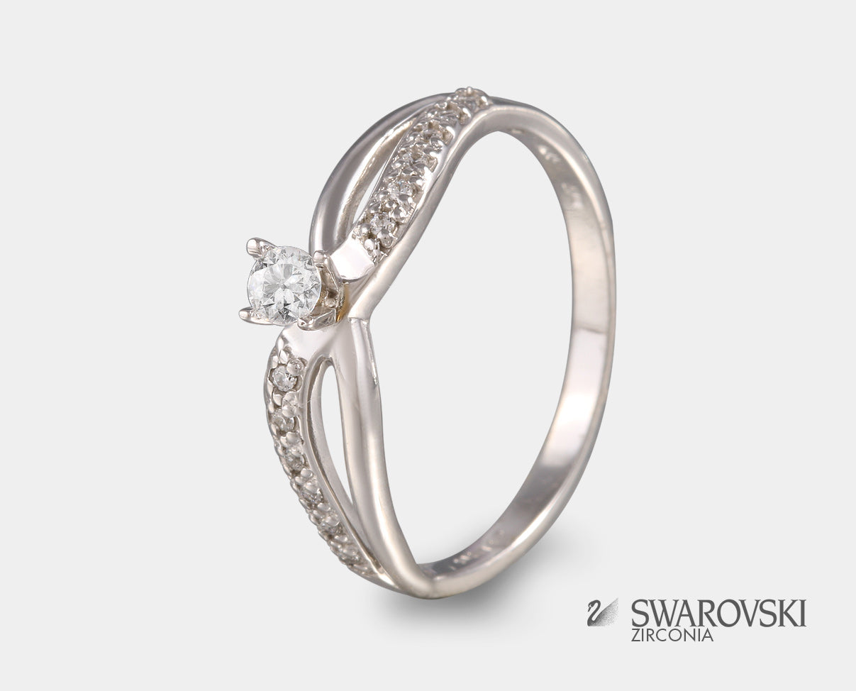 anillo de compromiso oro blanco con zirconia swarovski laterales, anillo de promesa con circonia