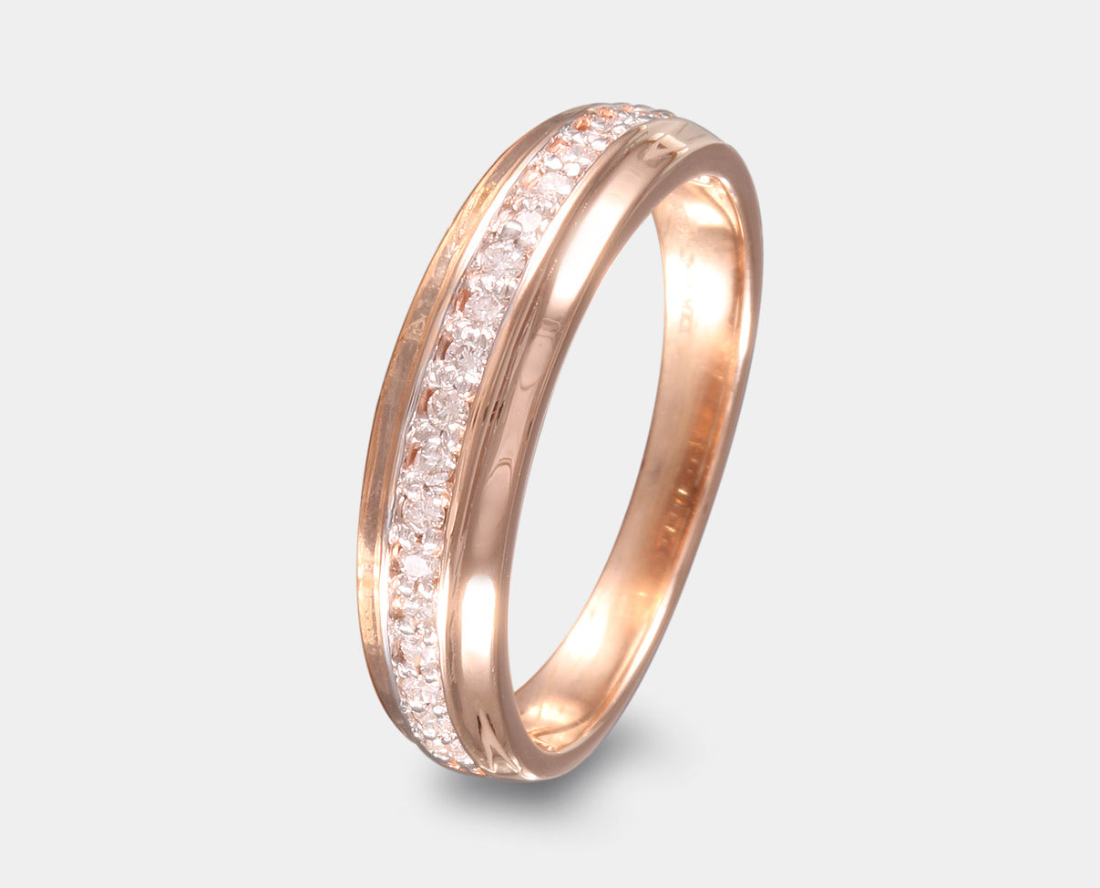 Argolla de Matrimonio Oro Rosa con diamante 14k. Argolla de Matrimonio oro rosa con diamantes de mayor a menor 14k . Argolla en oro rosa.