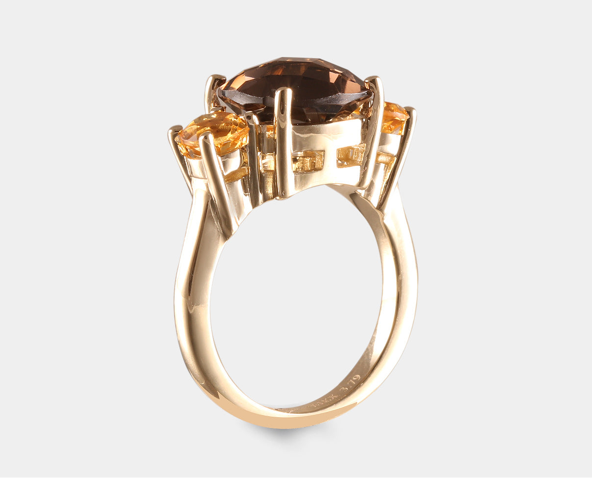 Espectacular Anillo Oro Amarillo 14Kcon Topacio Café corte cushion y laterales Citrina corte redondo. Anillos Piedras Naturales. Gemas.